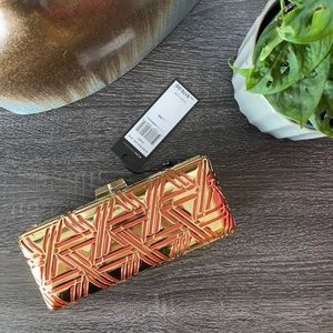 BCBGMAXAZRIA NWT✨ Golden Clutch “Kerri”